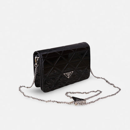 Prada - Bolsa Mini Couro Envernizado